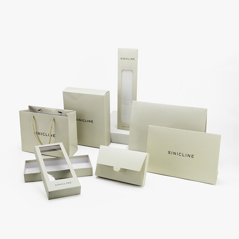 Custom Fashion Accessories Packaging Set with Gift Boxes & Shopping Bags